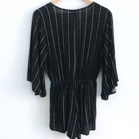 COPY-Deep-v, Tie-front romper -Sage-sz med. 🦋 - Picture 3 of 4